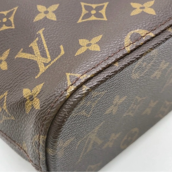 Auth Louis Vuitton
Monogram Vavin GM
Tote Bag - Picture 10 of 16